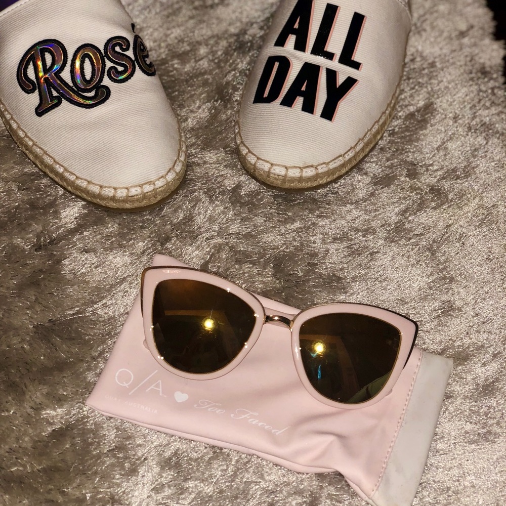 SOLD Quay X Too Faced Sunglasses